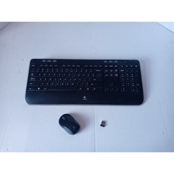 Logitech MK520 Advanced Wireless Keyboard & Mouse Combo K520 M187 Set - Picture 5 of 16